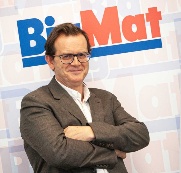 bigmat, Juan Carlos Labrador.