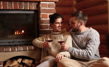 Campaña de ofertas Ferrcash: «Calor que abraza, hogar que enamora»