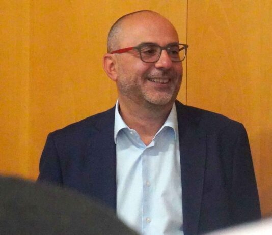 Convención | Micel mira al pasado como «planificación e inspiración del futuro»