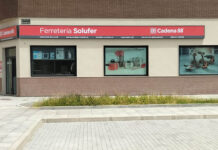 Solufer, de la distribución agrícola al sector ferretero en Adra (Almería)