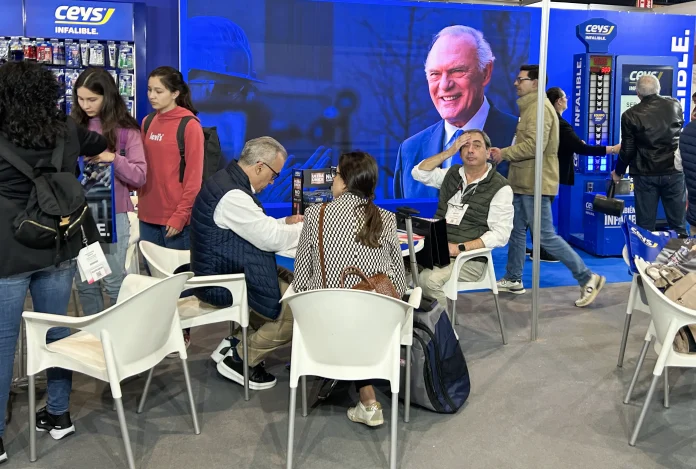 Ceys estand Expocadena 2026