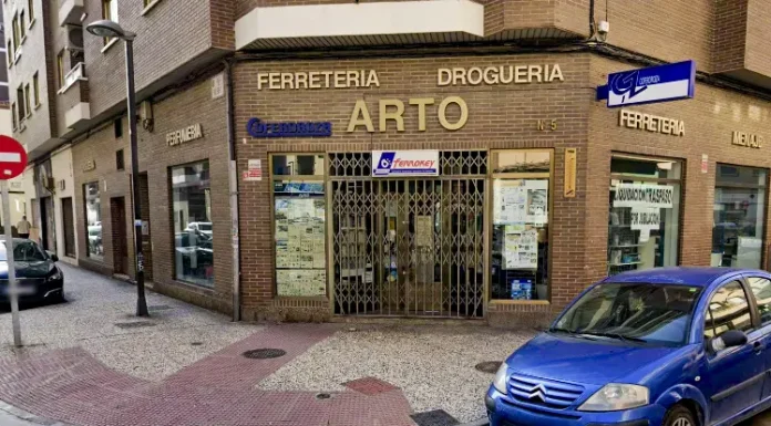 Ferretería Arto: «Después de 63 años atendiendo… hasta siempre»