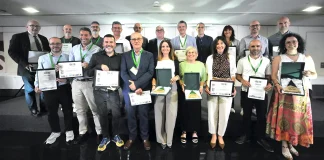 Henkel recibe un diploma por su buena gestión de la seguridad laboral