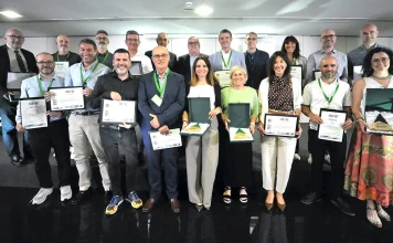 Henkel recibe un diploma por su buena gestión de la seguridad laboral