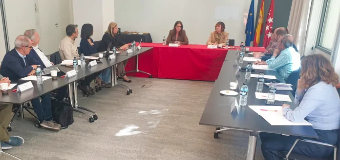 AGREFEMA abre nuevas vías con el SEPE y la CM