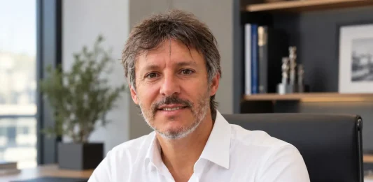Luis Baelo releva a Mónica González, que deja Izar tras 17 años en la empresa